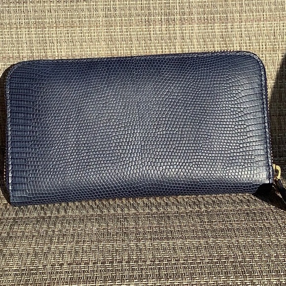Burberry lizard wallet.Blue.New - Picture 2 of 10